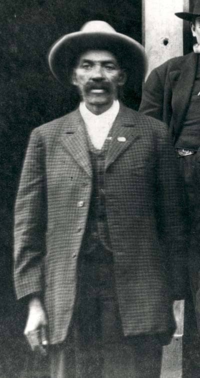 Ritratto fotografico storico di Bass Reeves, vice-marshal degli Stati Uniti