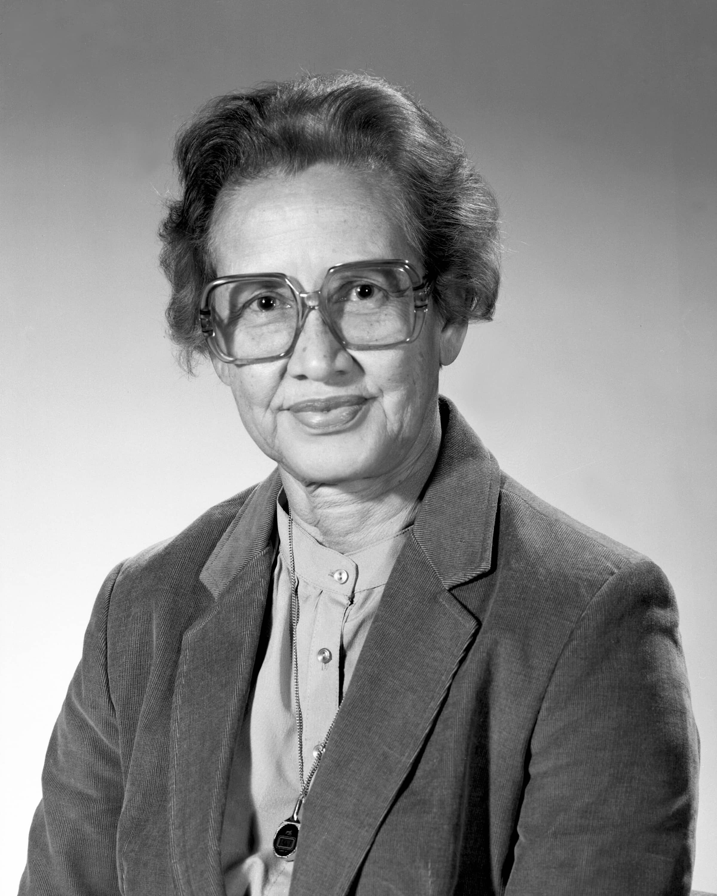 Ritratto di Katherine Johnson alla NASA nel 1983